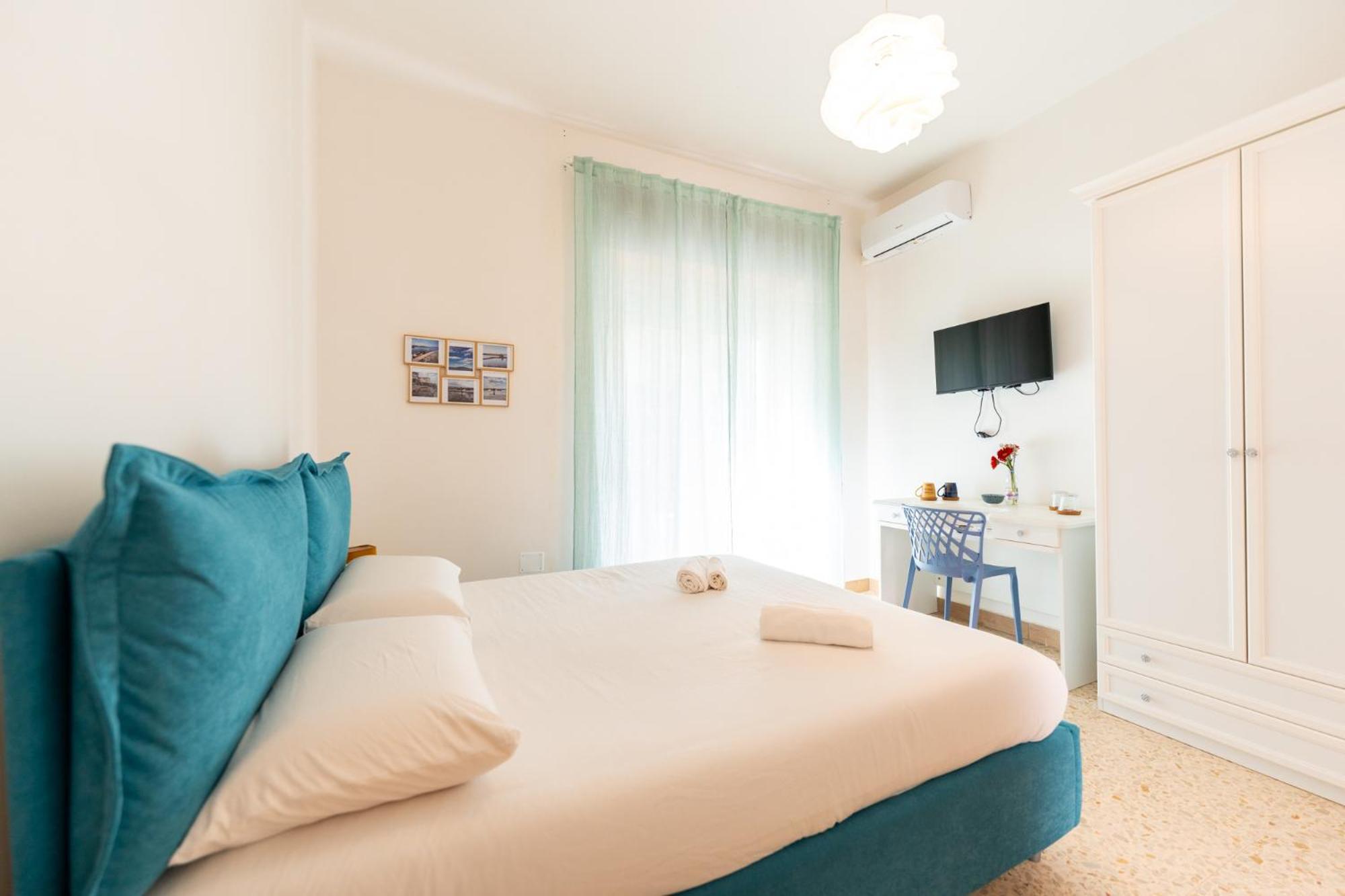 Tombolata Hotel Napoli Bagian luar foto